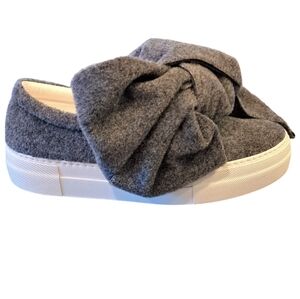 NIB Joshua's Womens Gray Felt Bow Slip Ons